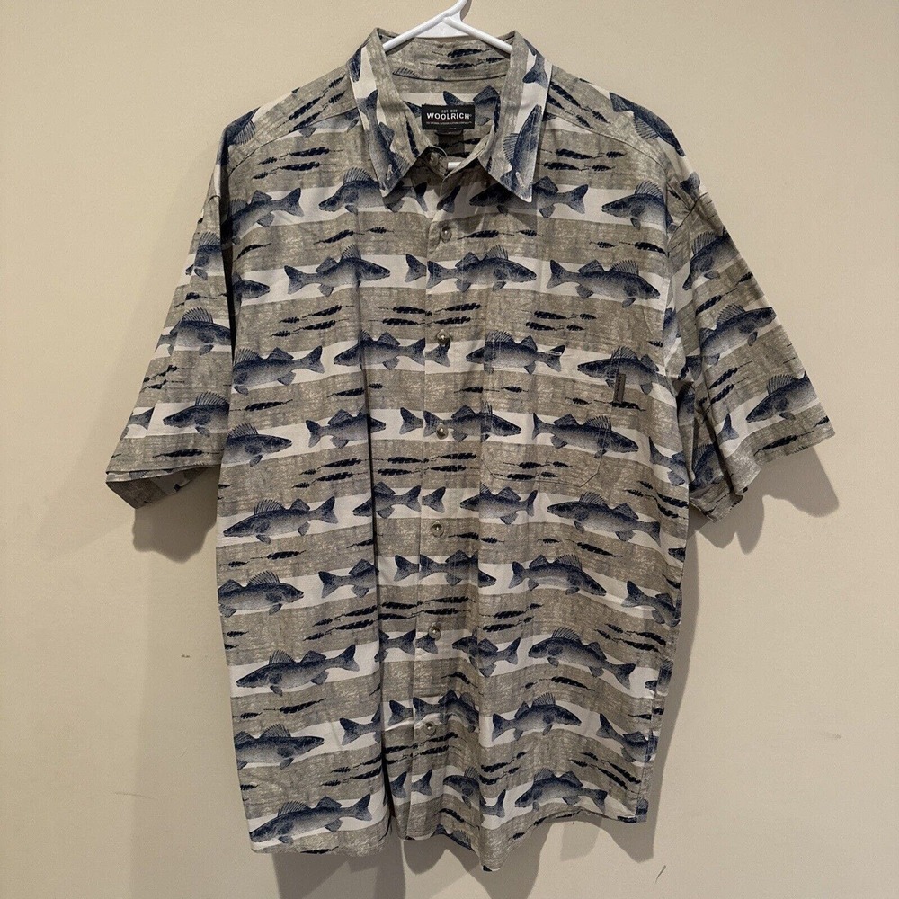 Woolrich Shirt Men L‎ Button Up Short Sleeve Fishing Trout Pattern
